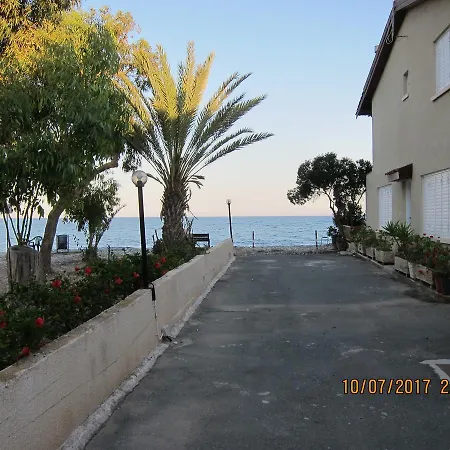 Spiros Seaside No. 11